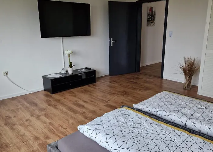 Landvilla Dagobert Apartamento *